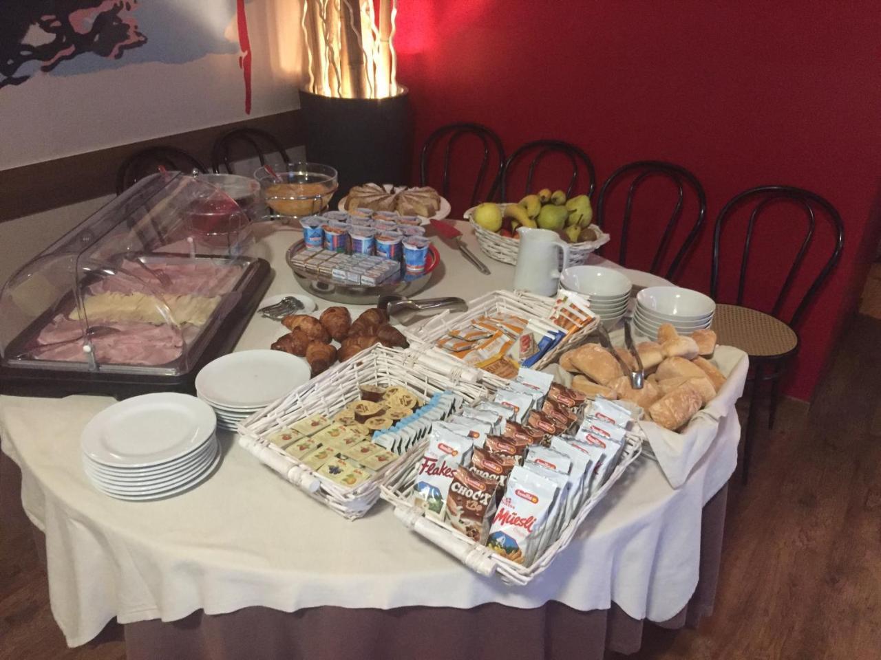 Crotto Dei Pescatori Lezzeno Exterior foto